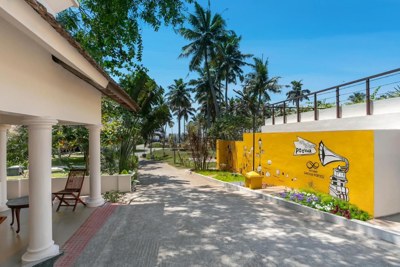 Estuary Sarovar Portico Poovar Exterior foto
